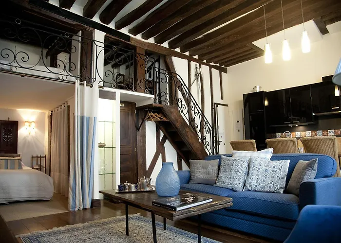 Notre-dame Elegance Apartment